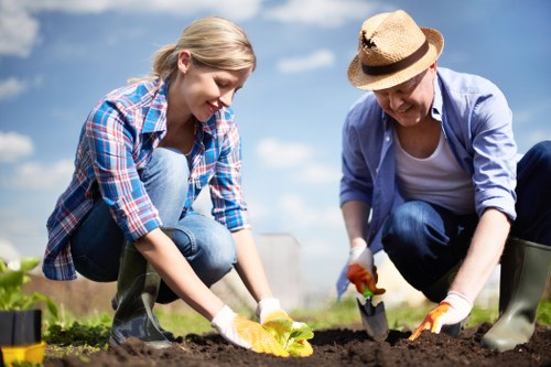 Free quote policy for landscaping and man and van services
